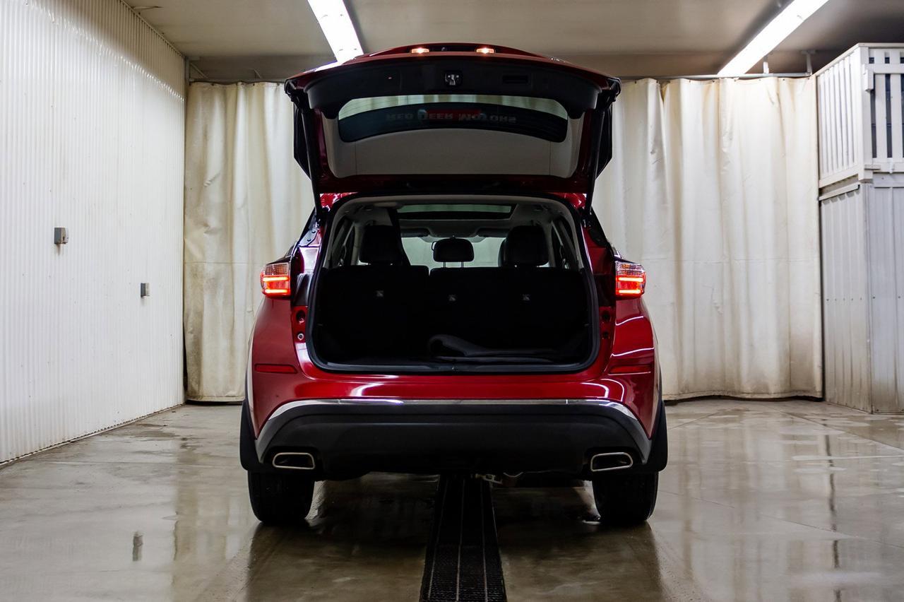 2018 Nissan Murano AWD Platinum Leather Roof Nav Red Deer AB