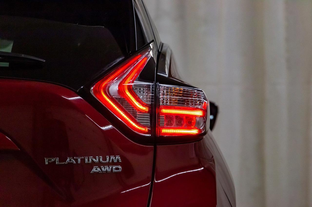 2018 Nissan Murano AWD Platinum Leather Roof Nav Red Deer AB