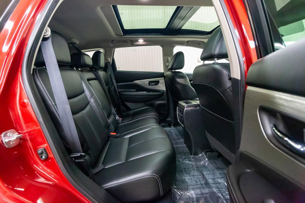 2018 Nissan Murano AWD Platinum Leather Roof Nav Red Deer AB