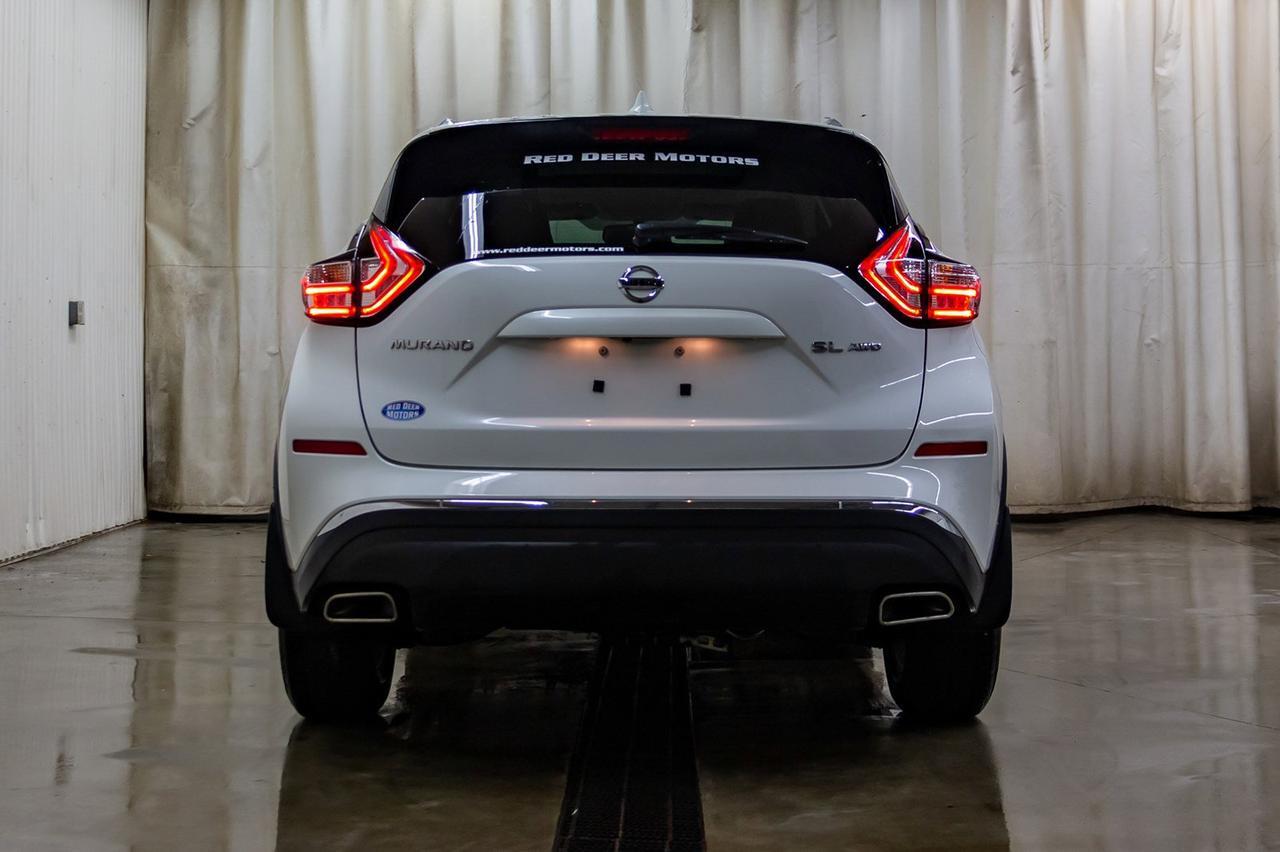 2018 Nissan Murano AWD SL Luxury Edition Leather Roof Nav Red Deer AB