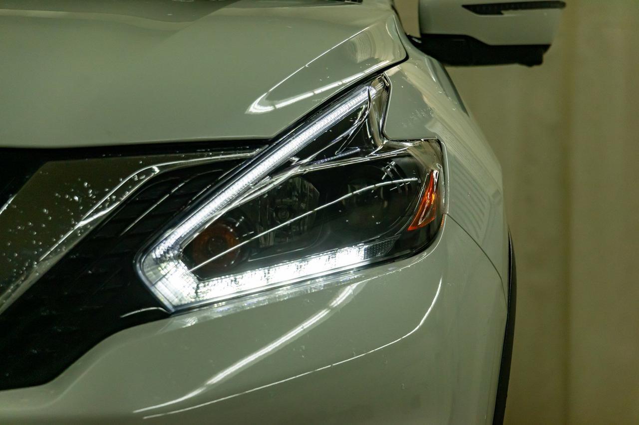 2018 Nissan Murano AWD SL Luxury Edition Leather Roof Nav Red Deer AB