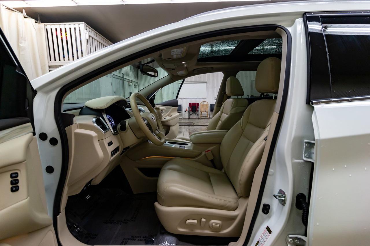 2018 Nissan Murano AWD SL Luxury Edition Leather Roof Nav Red Deer AB