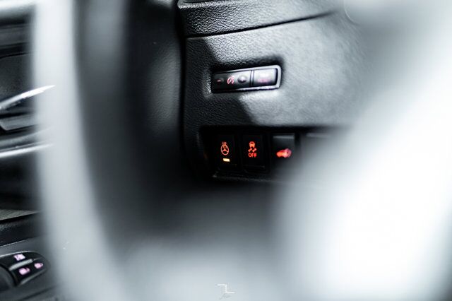 2018 Nissan Murano AWD SV Nav Roof BCam Red Deer AB