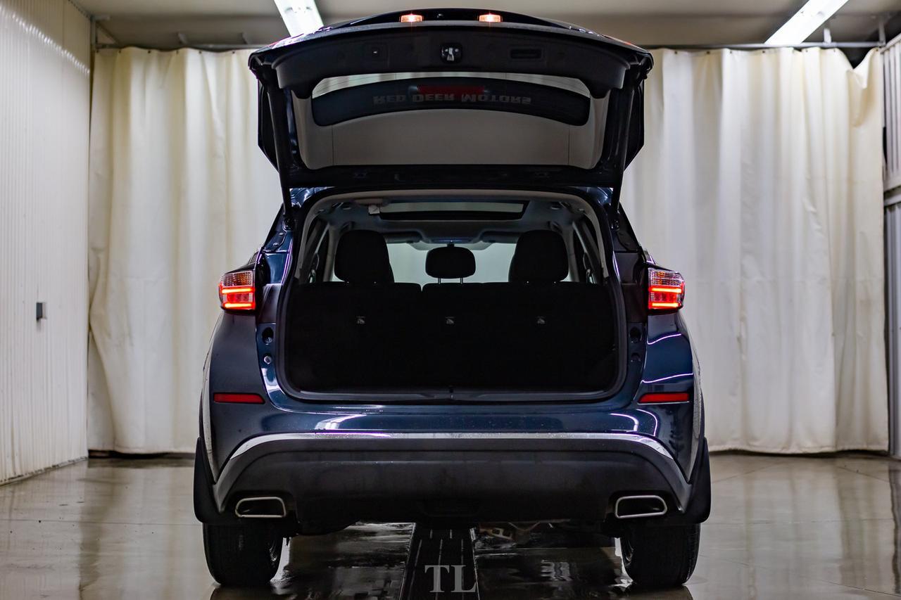 2018 Nissan Murano AWD SV Roof Nav BCam Red Deer AB