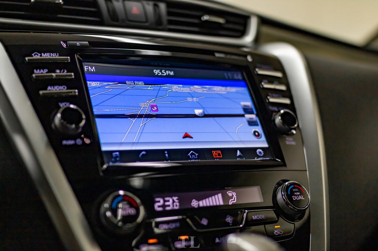 2018 Nissan Murano AWD SV Roof Nav BCam Red Deer AB