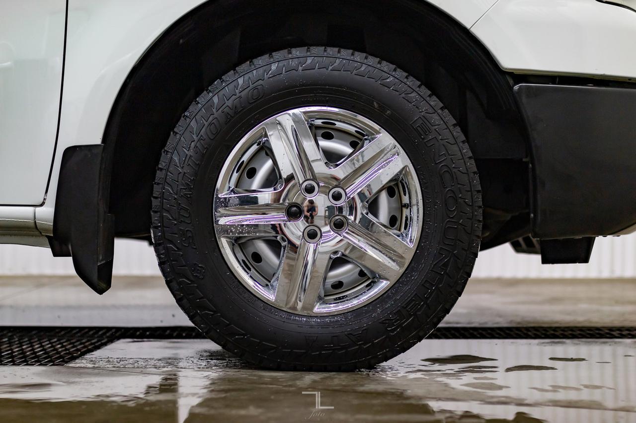 2018 Nissan NV 1500 S Cargo Van BCam Red Deer AB