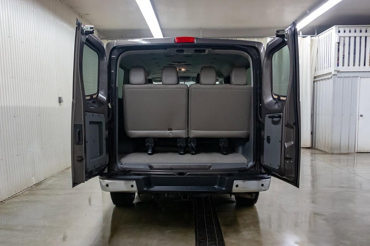 2018 Nissan NV 3500 SL 12 Passenger Nav BCam Red Deer AB