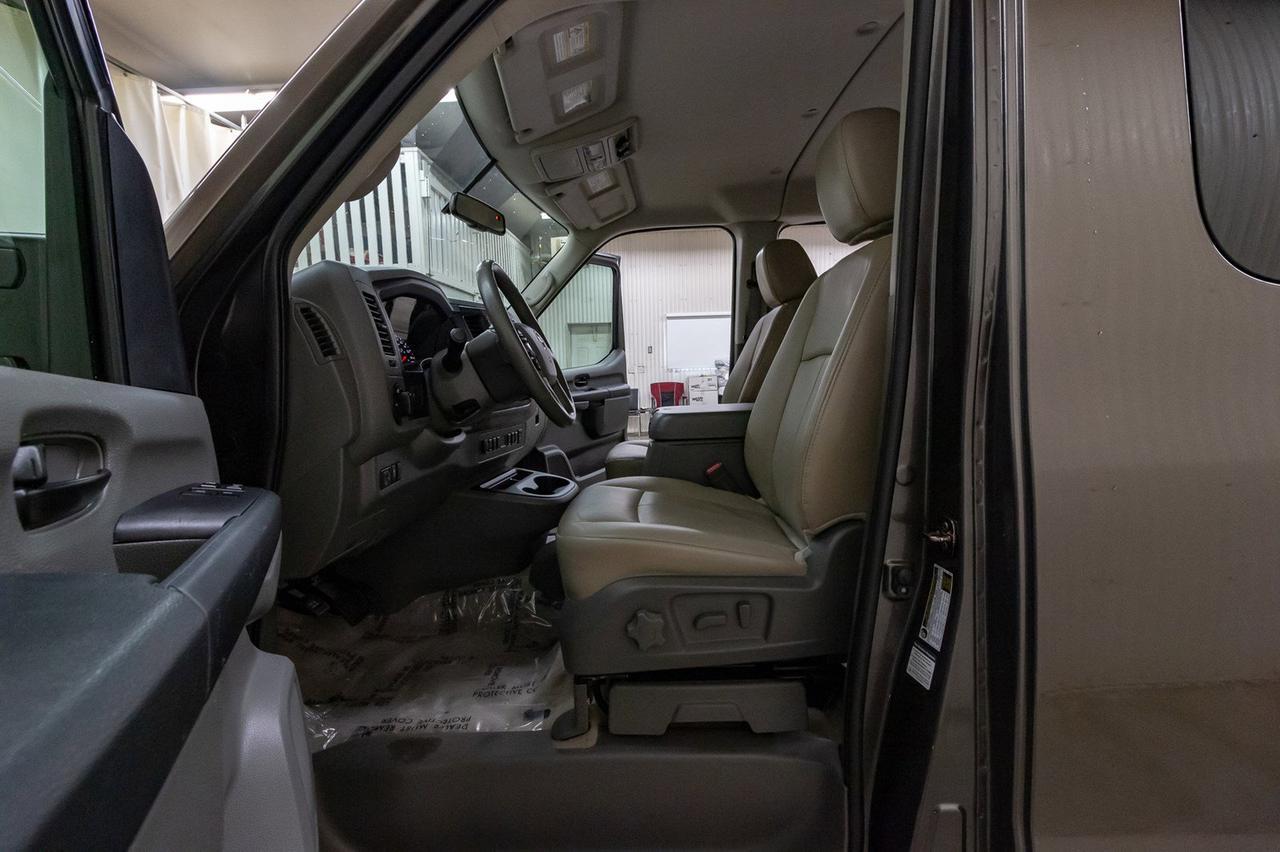 2018 Nissan NV 3500 SL 12 Passenger Nav BCam Red Deer AB