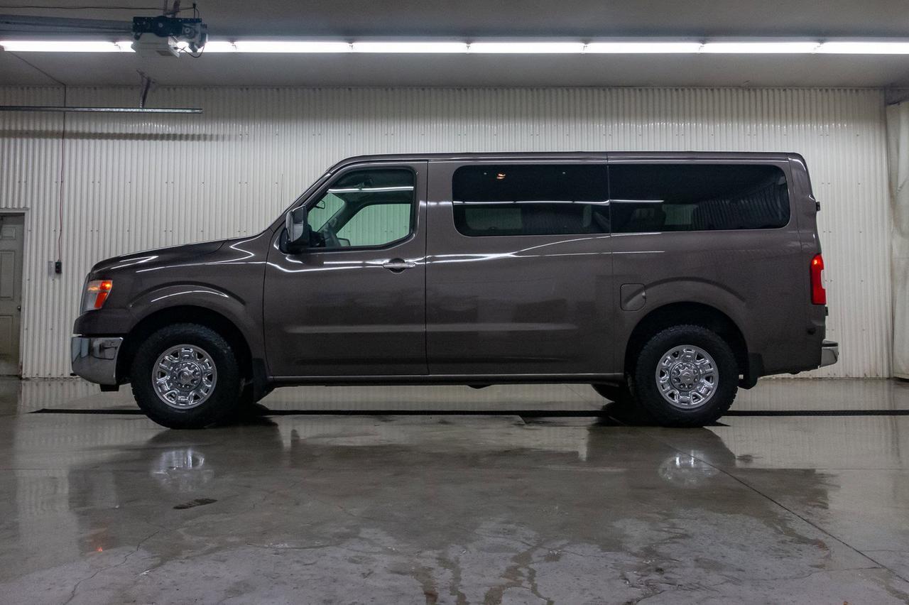 2018 Nissan NV 3500 SL 12 Passenger Nav BCam Red Deer AB