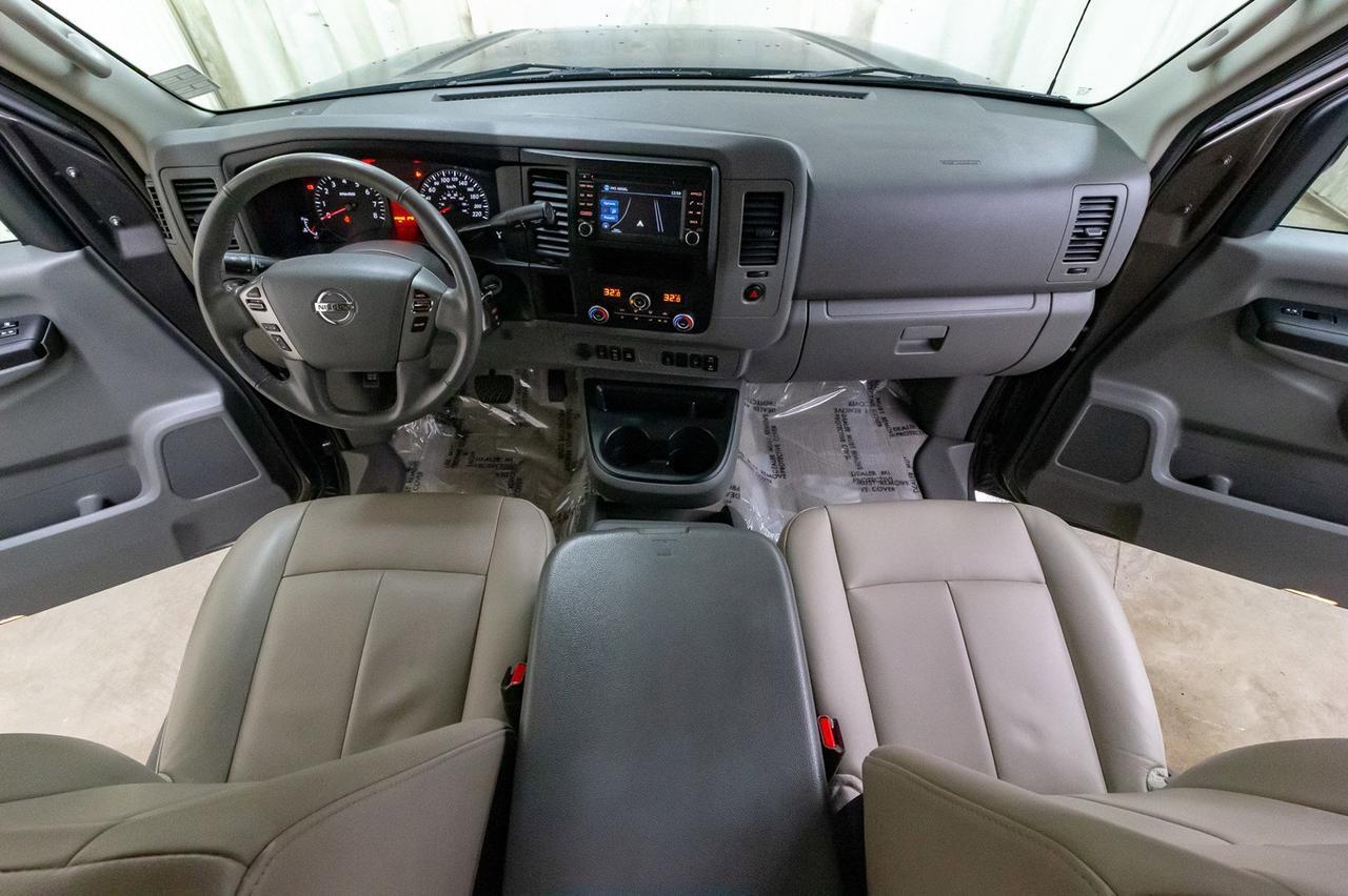 2018 Nissan NV 3500 SL 12 Passenger Nav BCam Red Deer AB