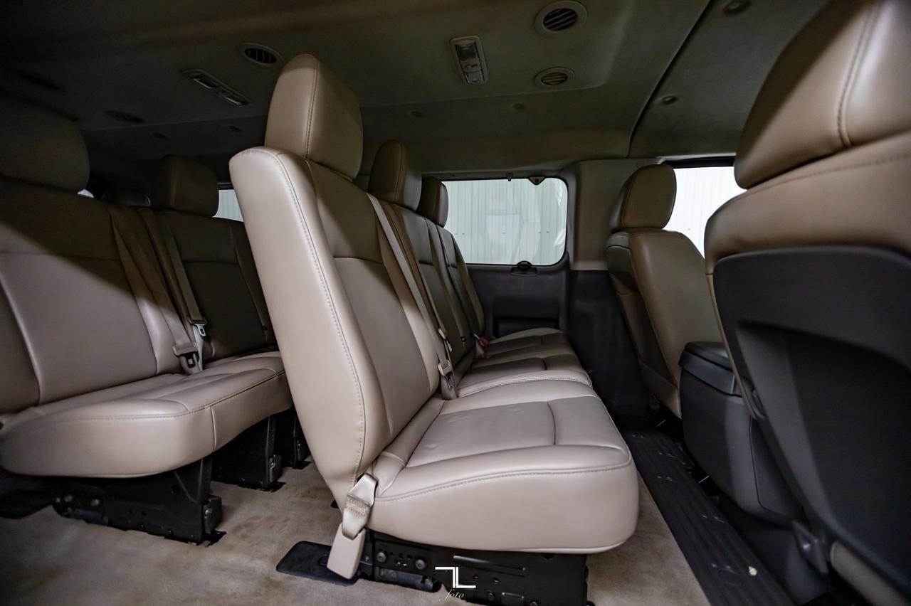 2018 Nissan NV 3500HD SL 12 Passenger Leather Nav BCam Red Deer AB