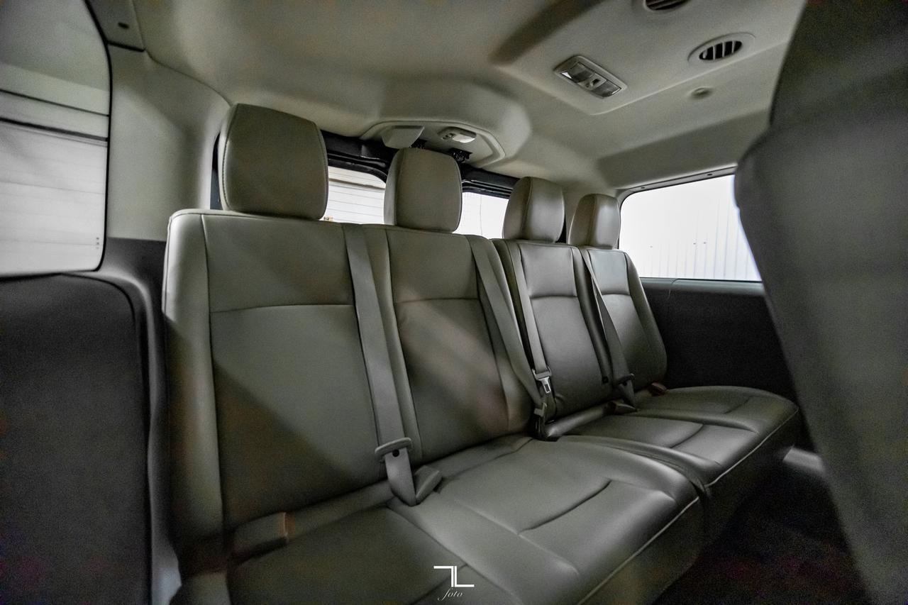 2018 Nissan NV 3500HD SL 12 Passenger Leather Nav BCam Red Deer AB