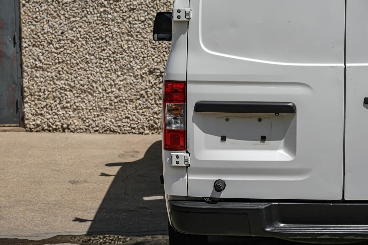 2018 Nissan NV Cargo S Farmers Branch TX
