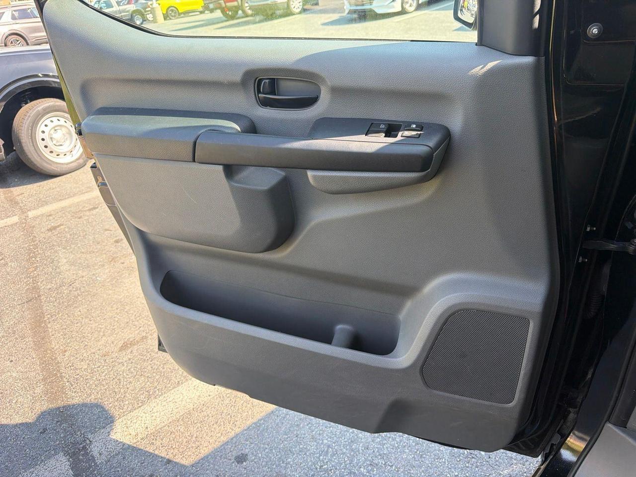 2018 Nissan NV Passenger NV3500 HD SL Gaithersburg MD