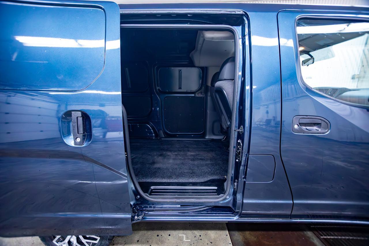 2018 Nissan NV200 S Cargo Van BCam Red Deer AB