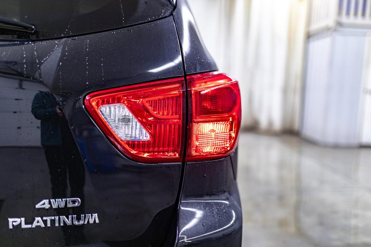 2018 Nissan Pathfinder AWD Platinum Leather Roof Nav BCam Red Deer AB