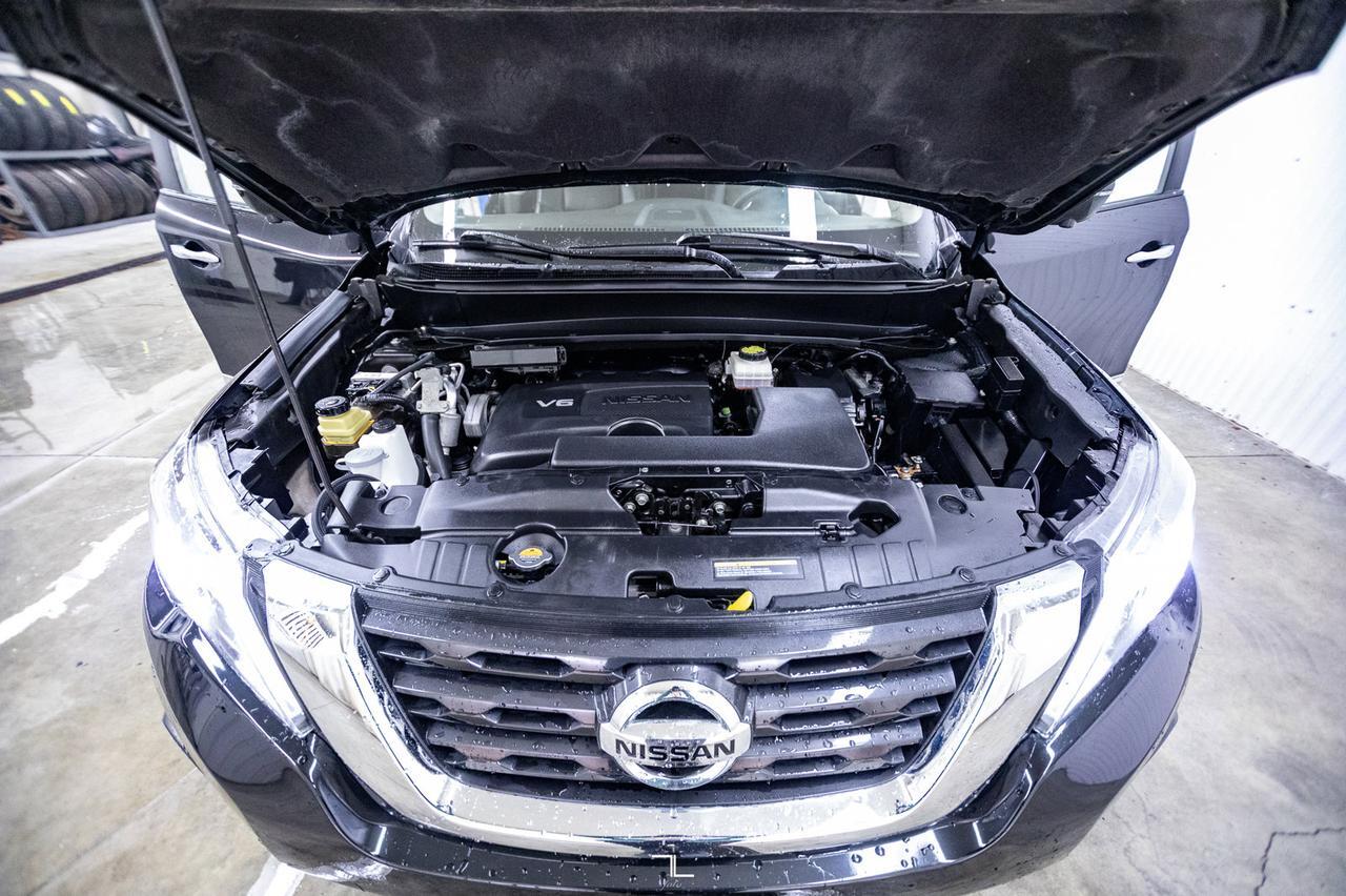 2018 Nissan Pathfinder AWD Platinum Leather Roof Nav BCam Red Deer AB