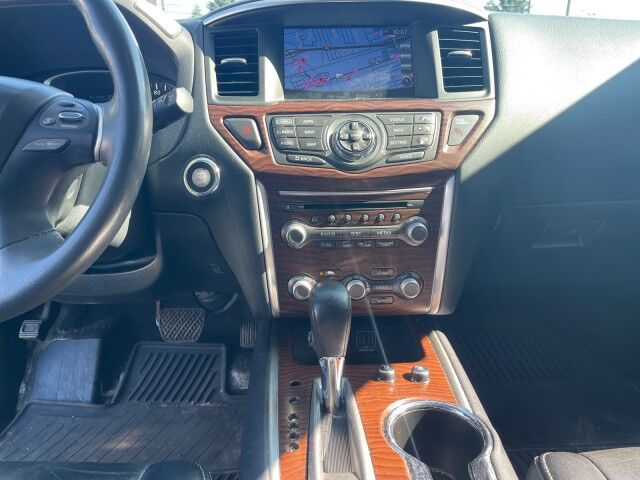 2018 Nissan Pathfinder Platinum Cleveland OH