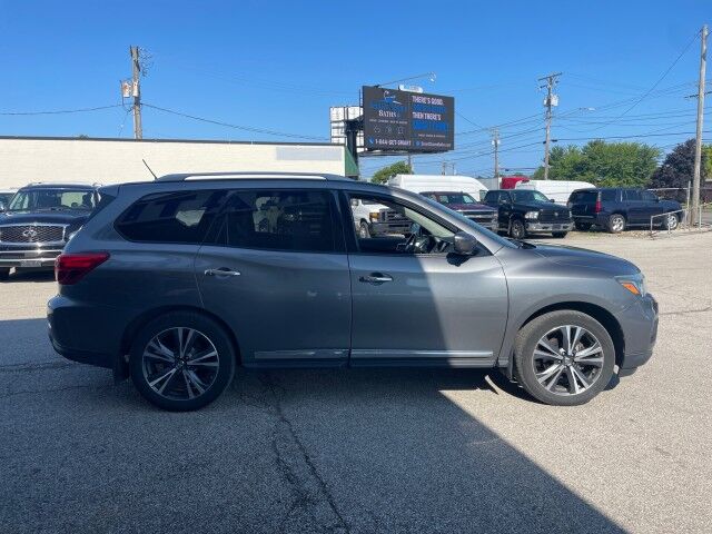 2018 Nissan Pathfinder Platinum Cleveland OH