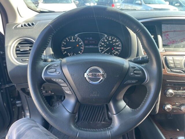 2018 Nissan Pathfinder Platinum Cleveland OH