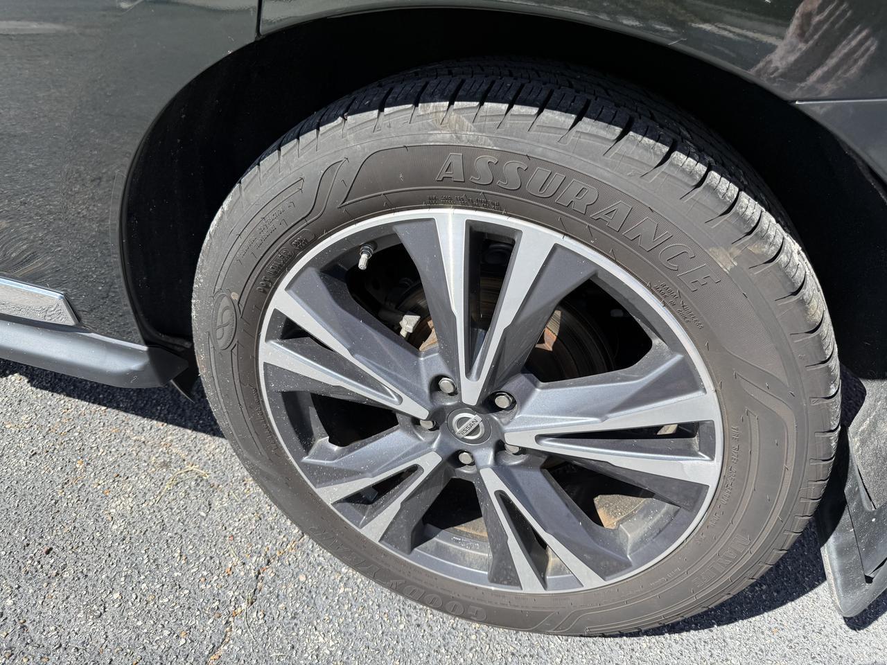 2018 Nissan Pathfinder Platinum Port Charlotte FL