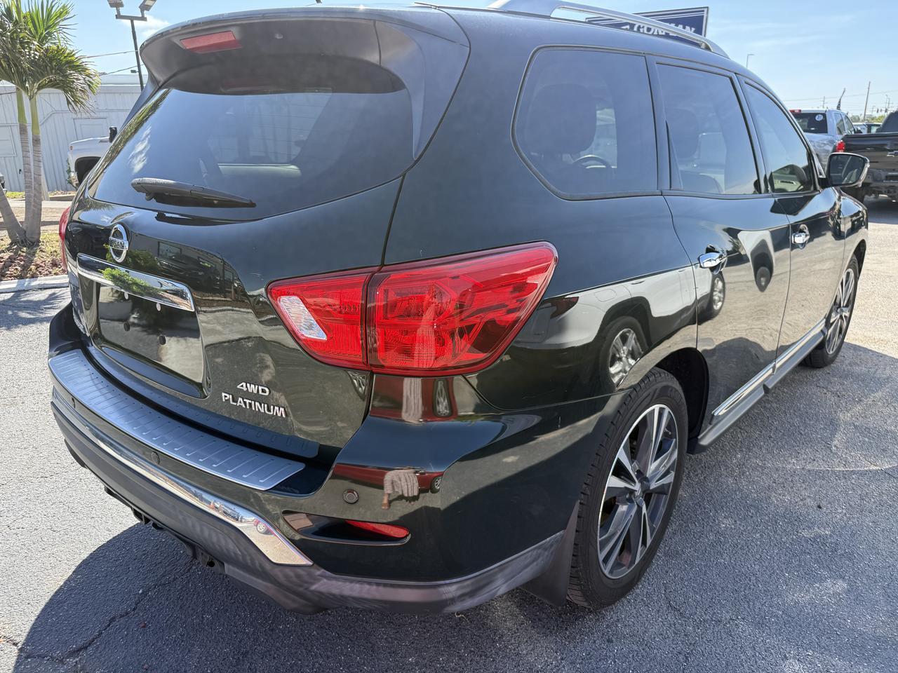 2018 Nissan Pathfinder Platinum Port Charlotte FL