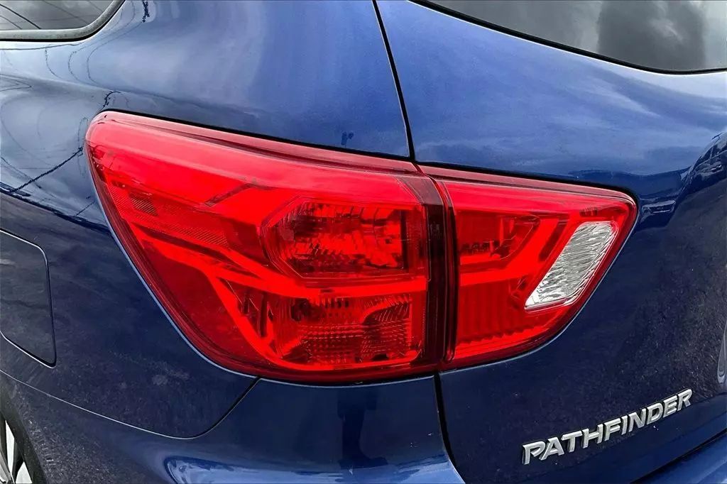 2018 Nissan Pathfinder S Sport Utility 4D Maitland FL