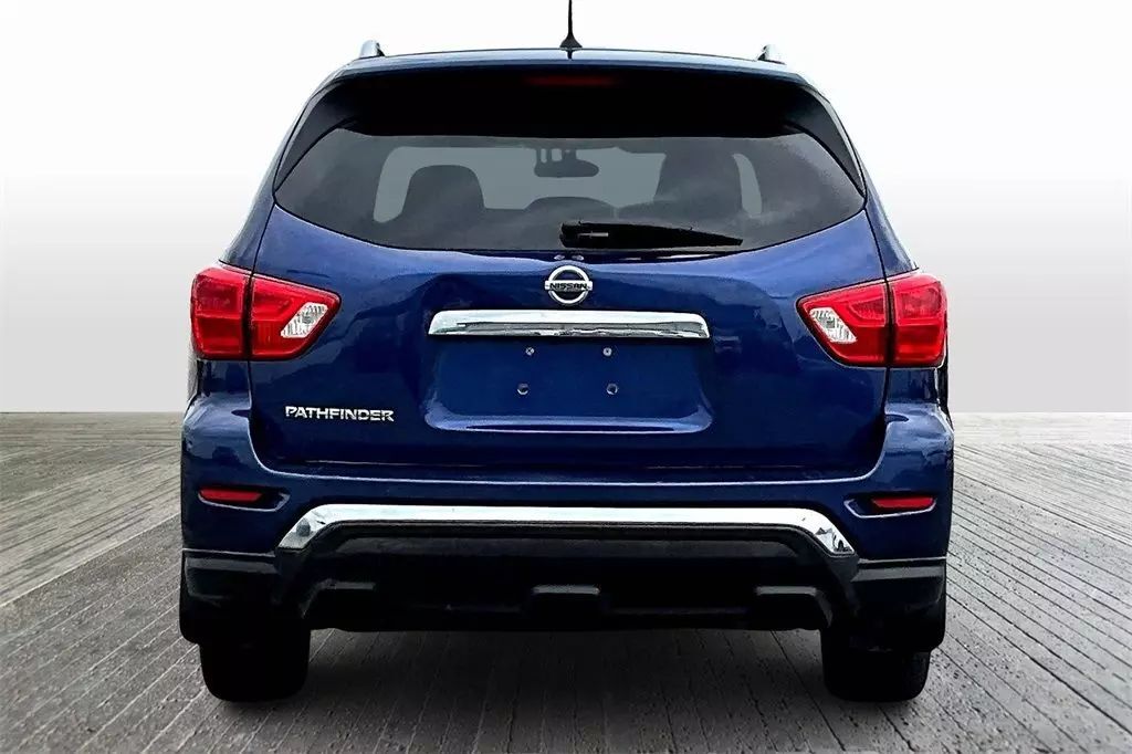 2018 Nissan Pathfinder S Sport Utility 4D Maitland FL
