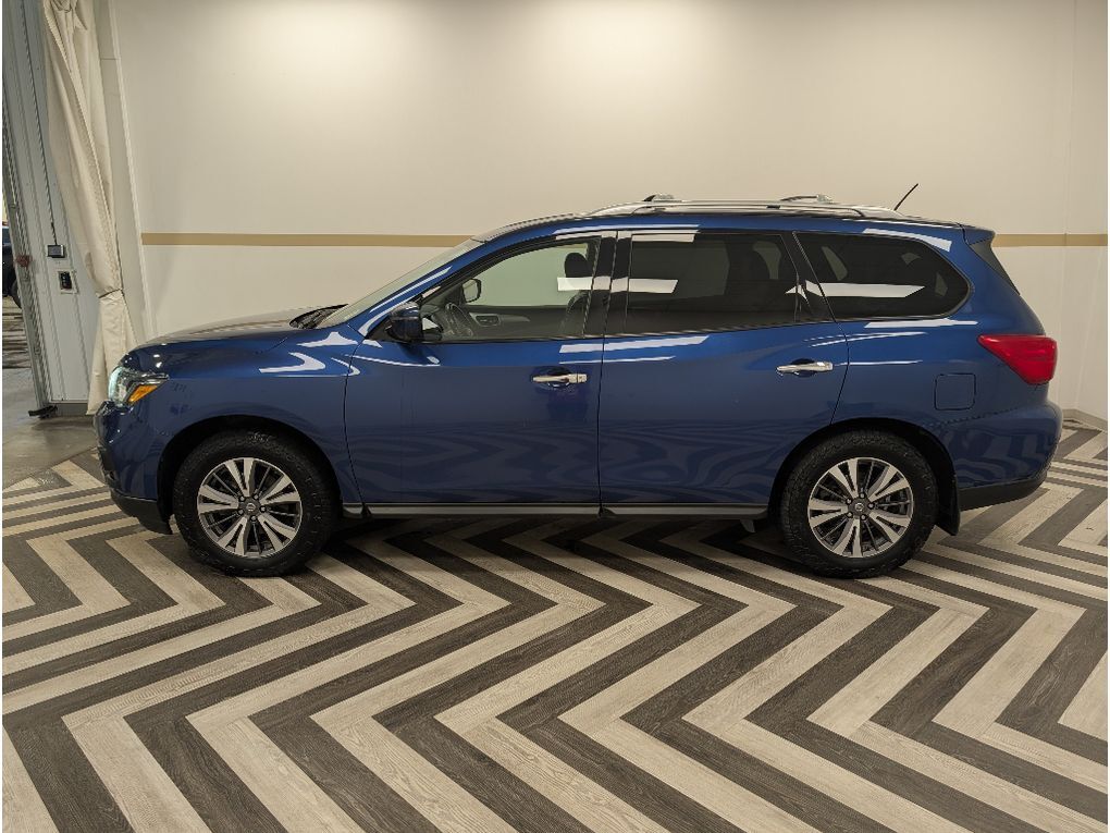 2018 Nissan Pathfinder SL Gasoline