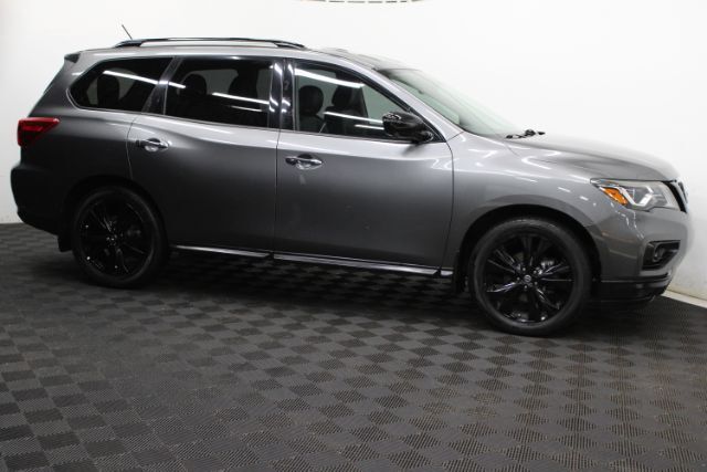 2018 Nissan Pathfinder SL