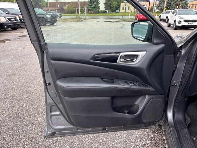 2018 Nissan Pathfinder SL Cleveland OH