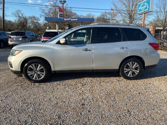 2018 Nissan Pathfinder SL