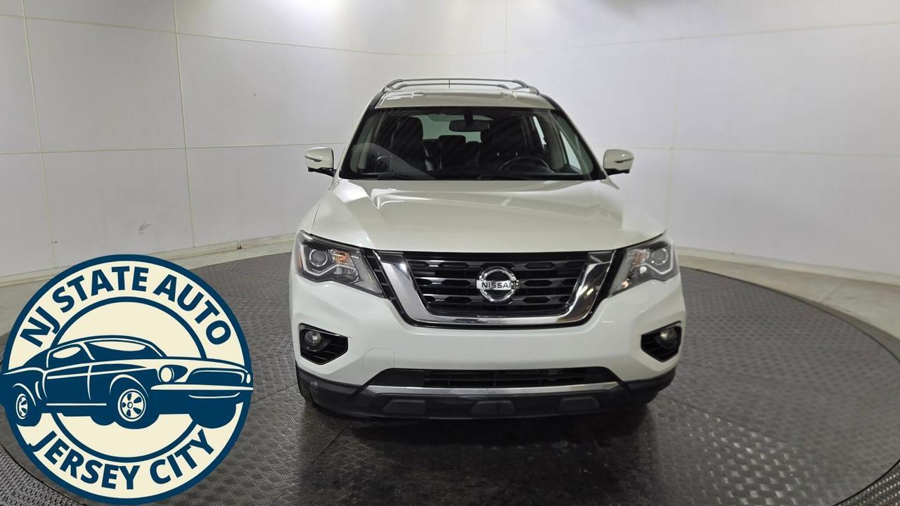 2018 Nissan Pathfinder SL