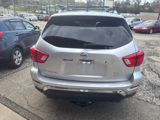 2018 Nissan Pathfinder SL