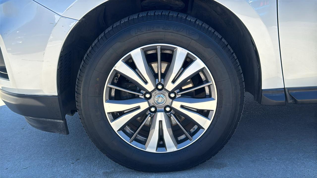 2018 Nissan Pathfinder SL  Selma TX