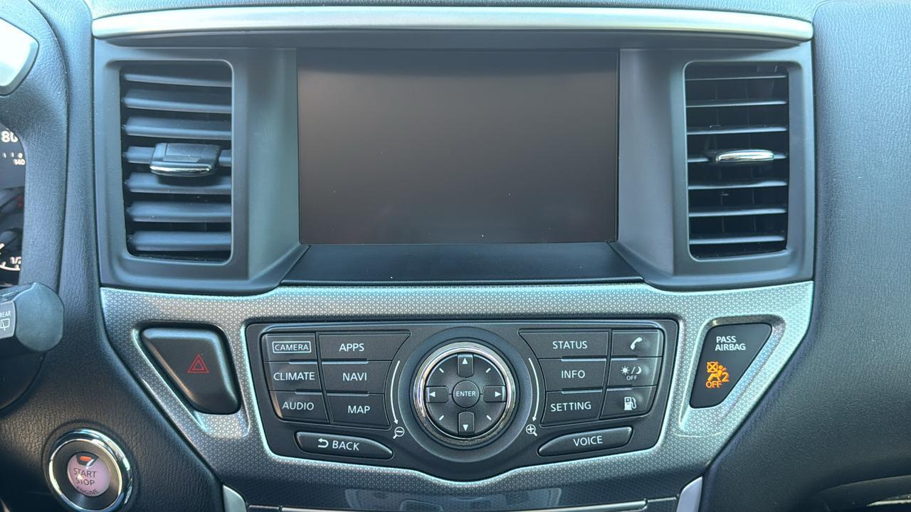 2018 Nissan Pathfinder SL  Selma TX