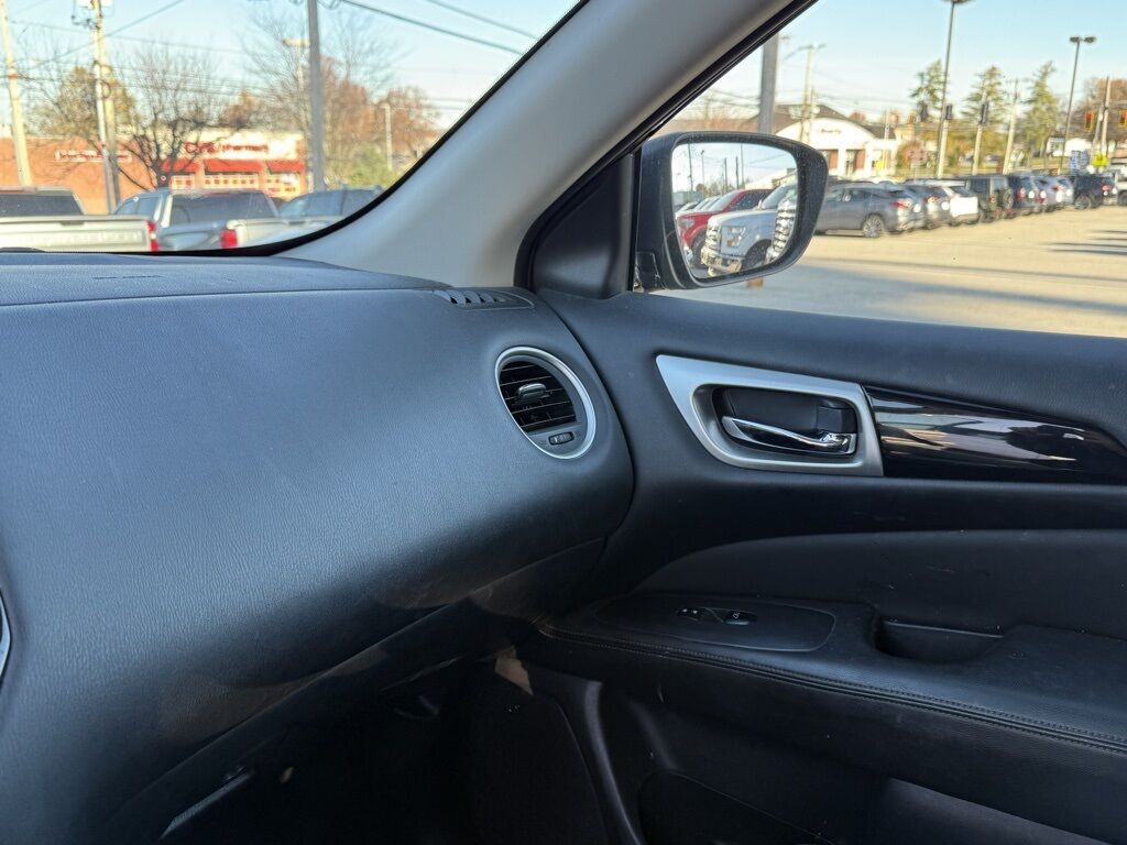 2018 Nissan Pathfinder SV Crestwood KY