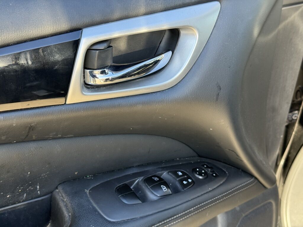 2018 Nissan Pathfinder SV Crestwood KY