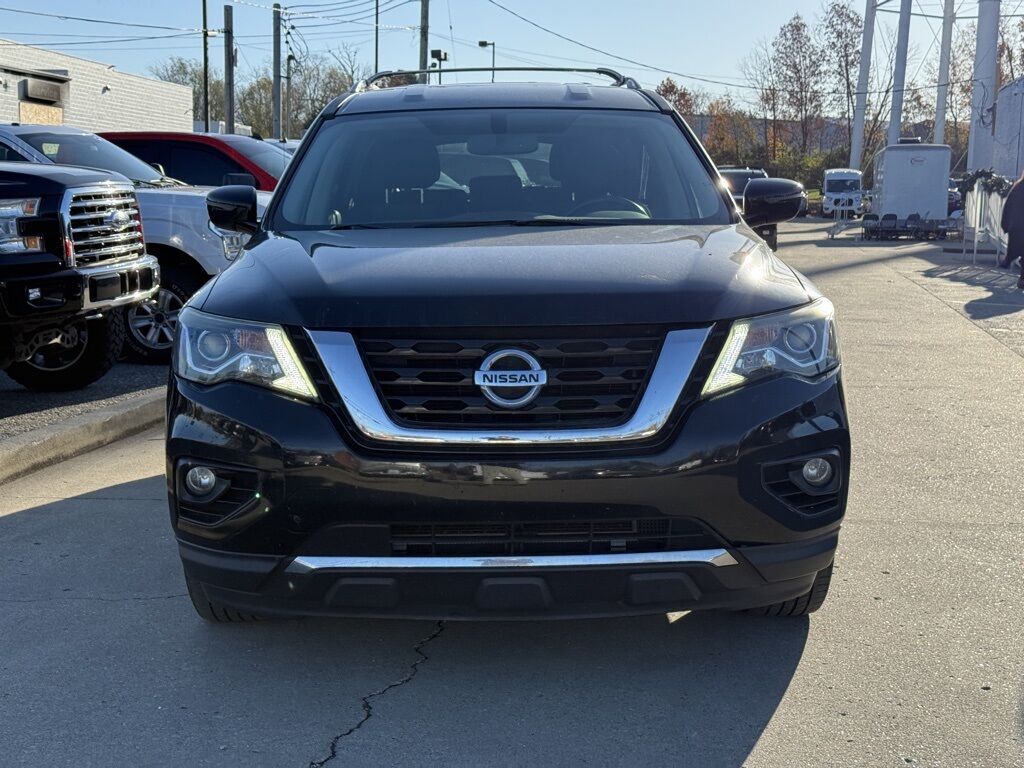 2018 Nissan Pathfinder SV