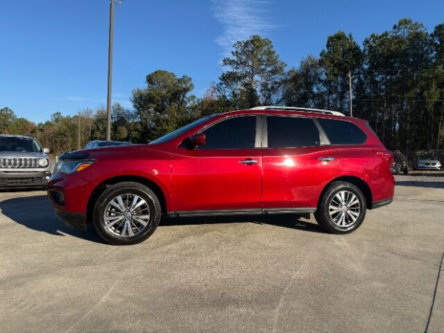 2018 Nissan Pathfinder SV