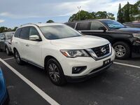 2018 Nissan Pathfinder SV