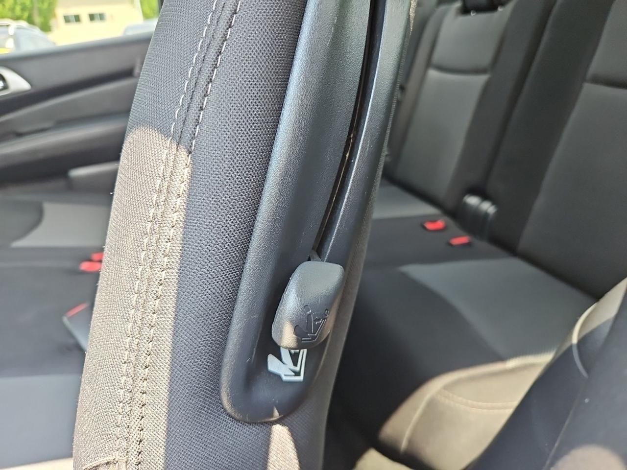 2018 Nissan Pathfinder SV Waldorf MD