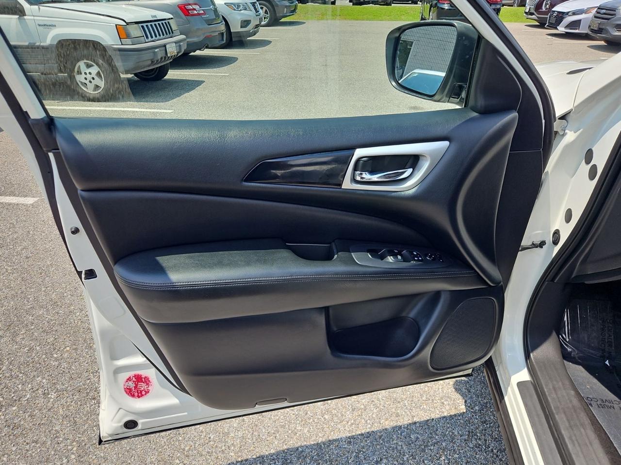 2018 Nissan Pathfinder SV Waldorf MD