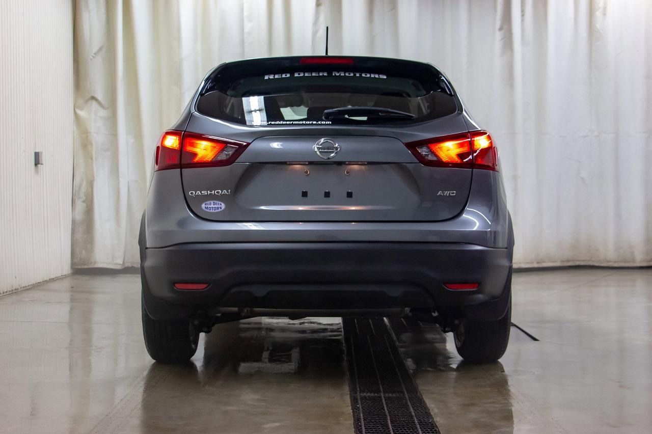 2018 Nissan Qashqai AWD S BCam Red Deer AB