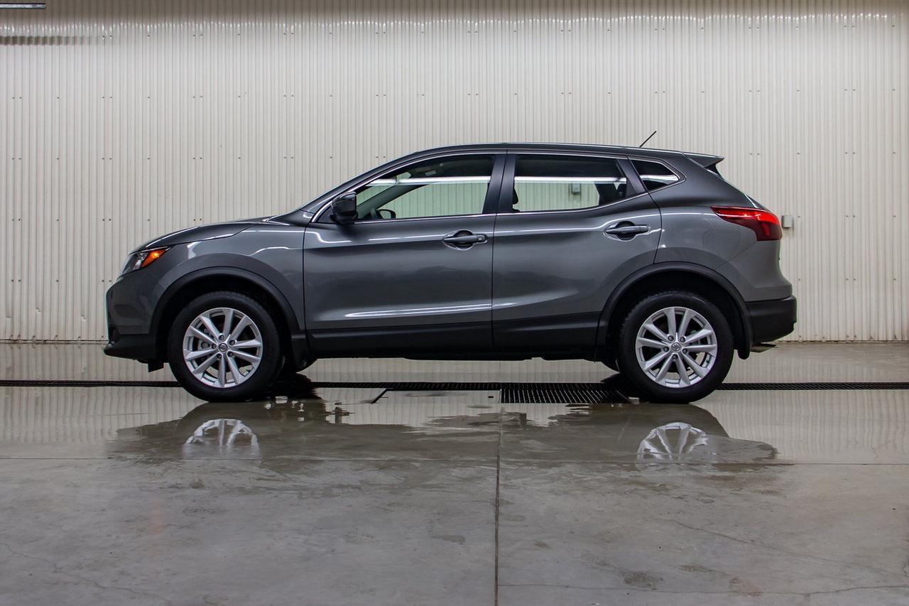 2018 Nissan Qashqai AWD S BCam Red Deer AB