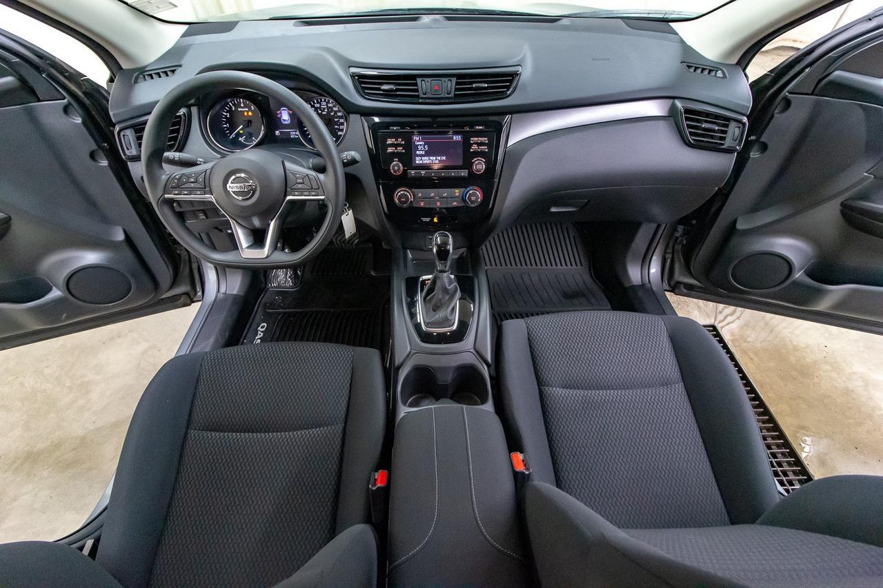 2018 Nissan Qashqai AWD S BCam Red Deer AB
