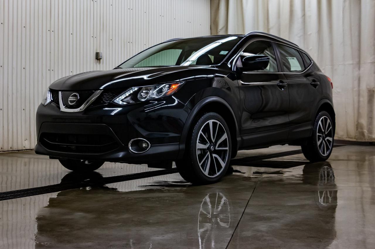 2018 Nissan Qashqai AWD SL Leather Roof Nav Red Deer AB
