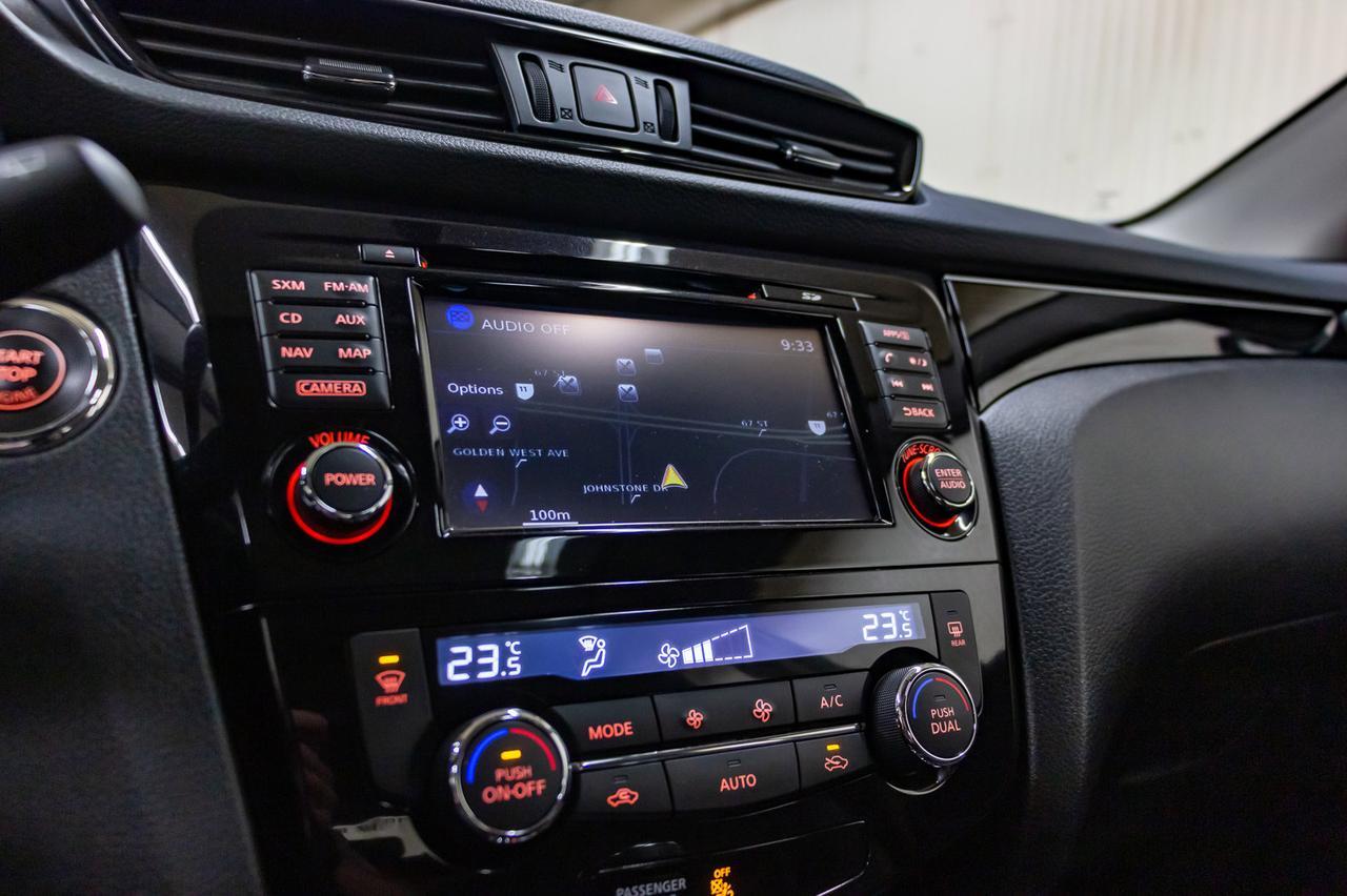 2018 Nissan Qashqai AWD SL Leather Roof Nav Red Deer AB