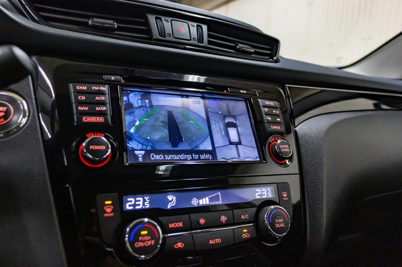 2018 Nissan Qashqai AWD SL Leather Roof Nav Red Deer AB