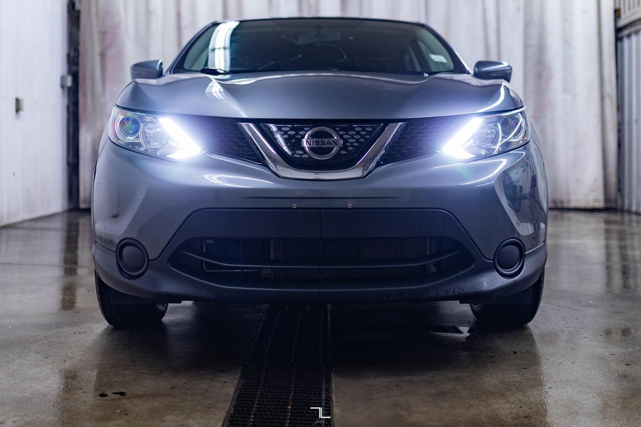 2018 Nissan Qashqai FWD S BCam Red Deer AB